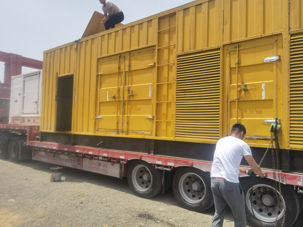 南郊汽油发电机对供油装置的要求