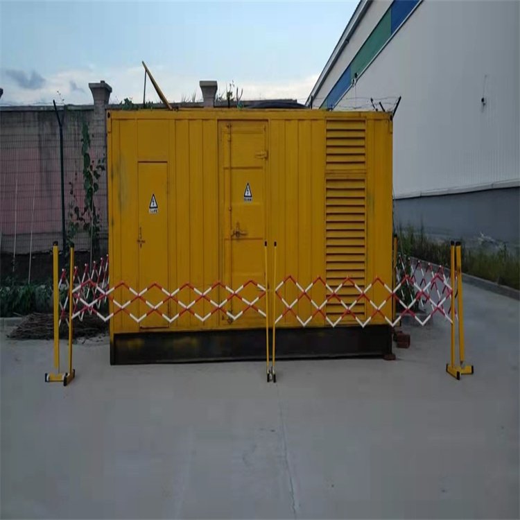 南郊发电机组油箱盖上留出小气孔有什么用？