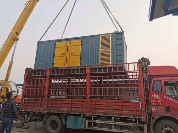 南郊如何根据测量要求选择合适的电压表量程？