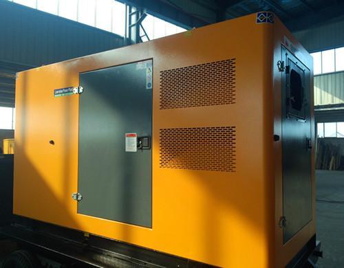 南郊汽油发电机组电瓶电解液的密度应该保持在什么范围？